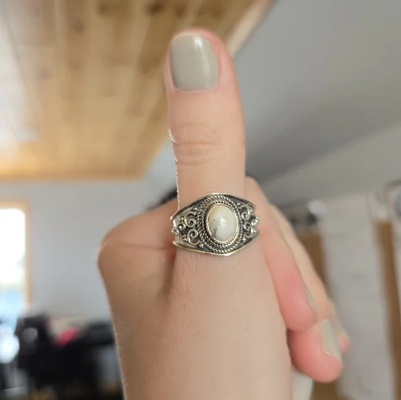 White Buffalo Turquoise Sterling Ring 338 - Picture 2 of 5